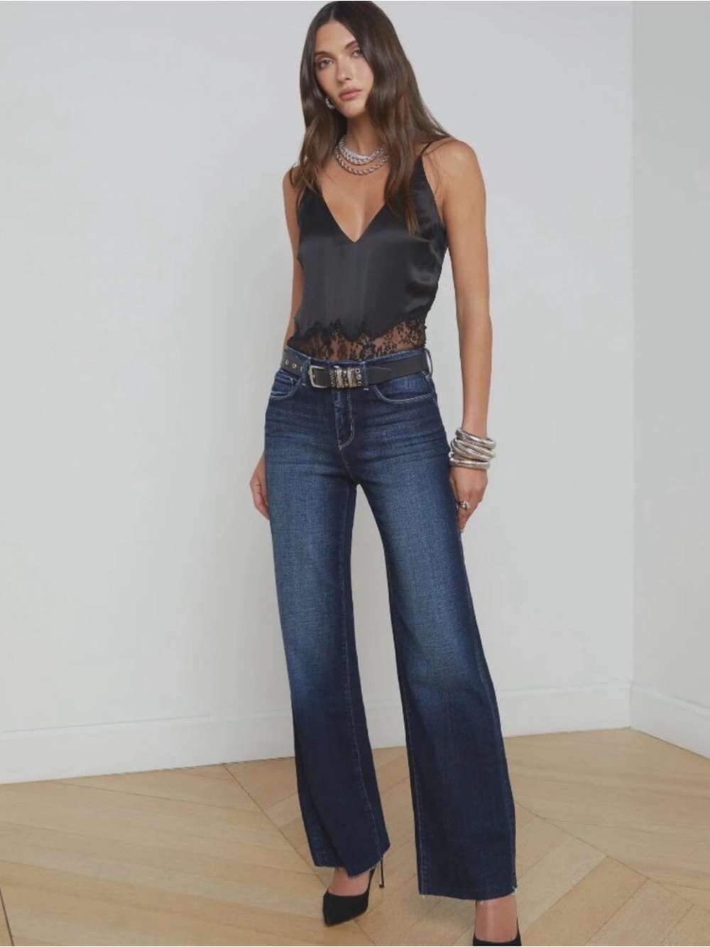 L'AGENCE Scottie Wide-Leg Jeans 31— Dark Blue Denim
